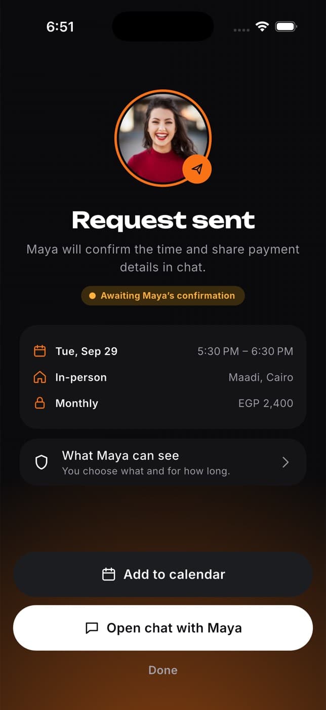 Request sent screen with an awaiting confirmation badge, the session details and buttons to share data, add to calendar and open the chat